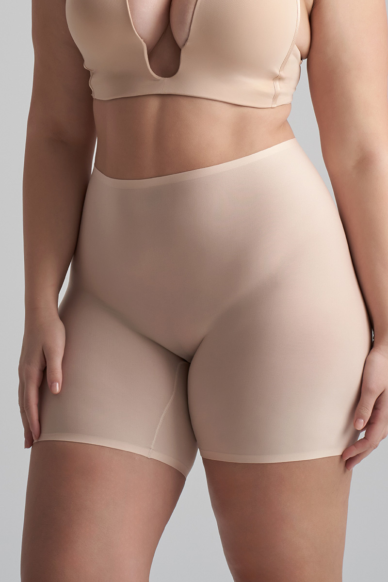 BYE BRA lengvos kompresijos besiūliai šortukai UNI STRETCH MID WAIST SHORT BEIGE uni-size desire.lt
