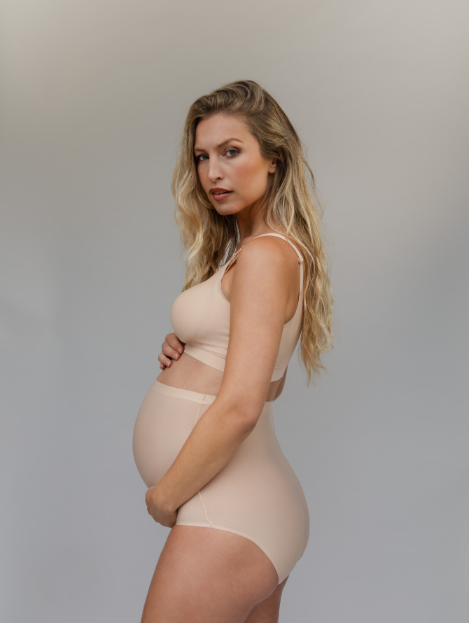 BYE BRA besiūlės aukšto juosmens boxer kelnaitės nėščiosioms MATERNITY BOXER BEIGE one-size desire.lt