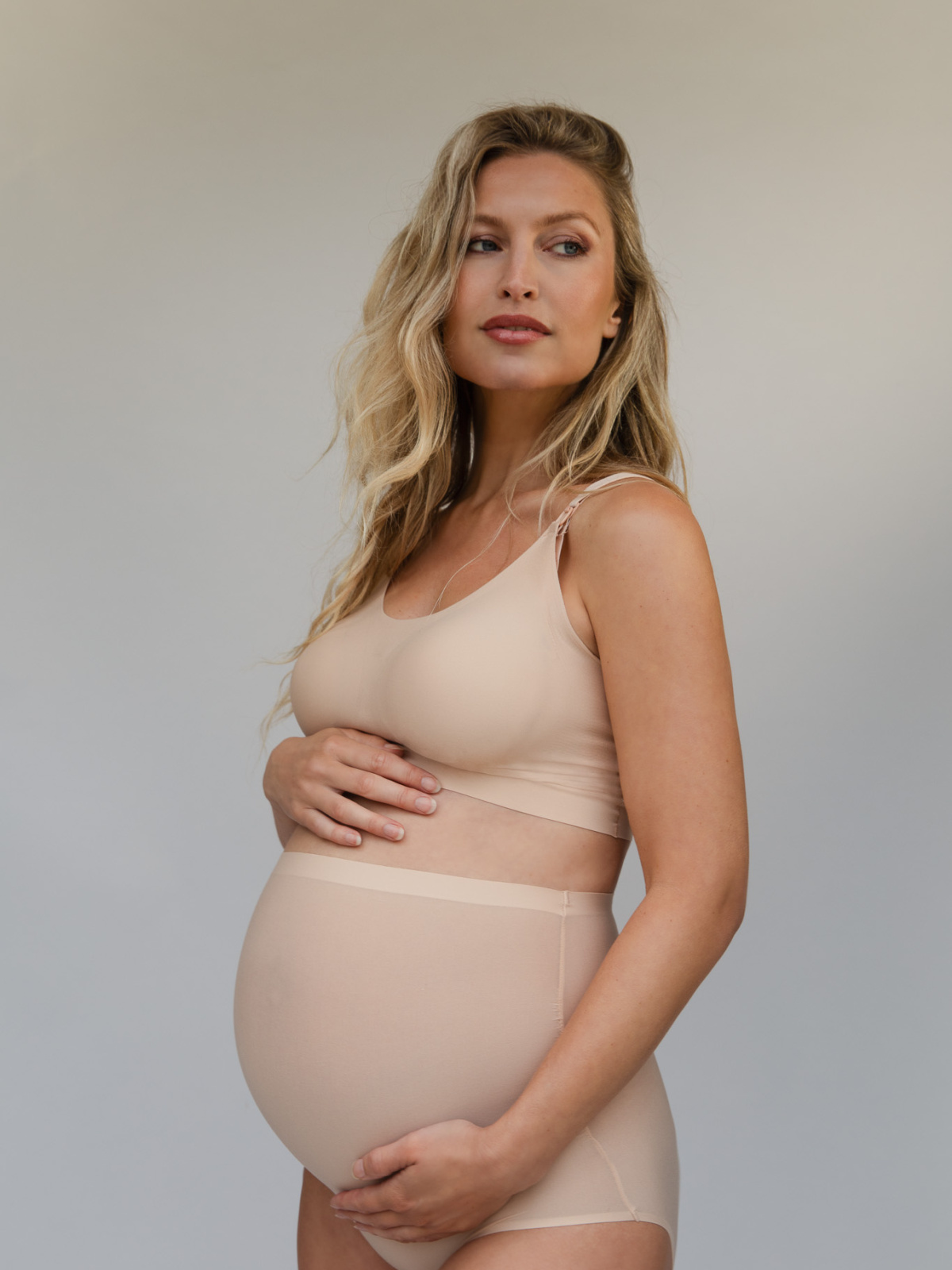 BYE BRA besiūlės aukšto juosmens boxer kelnaitės nėščiosioms MATERNITY BOXER BEIGE one-size desire.lt