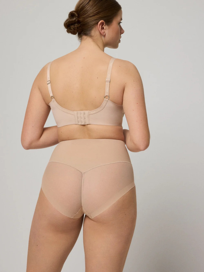 Ysabel Mora formuojančios kasdieninės klasikinės kelnaitės aukštintu juosmeniu LYDIA NUDE S-XXL desire.lt