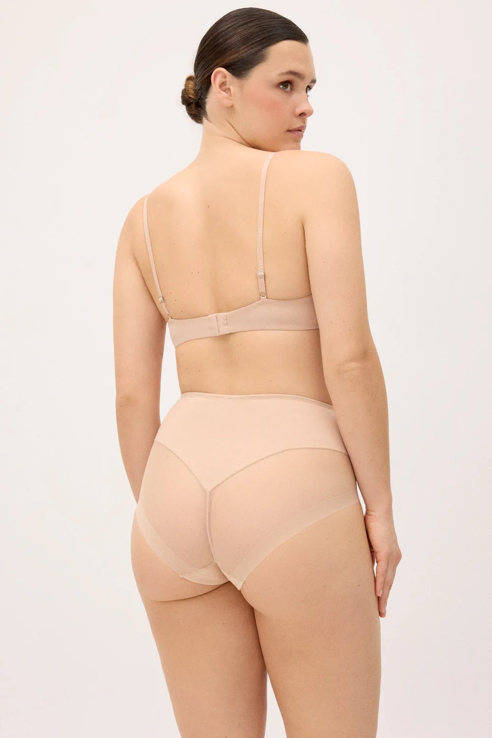 Ysabel Mora formuojančios kasdieninės klasikinės kelnaitės aukštintu juosmeniu LIDEA LIGHT NUDE S-XXL desire.lt
