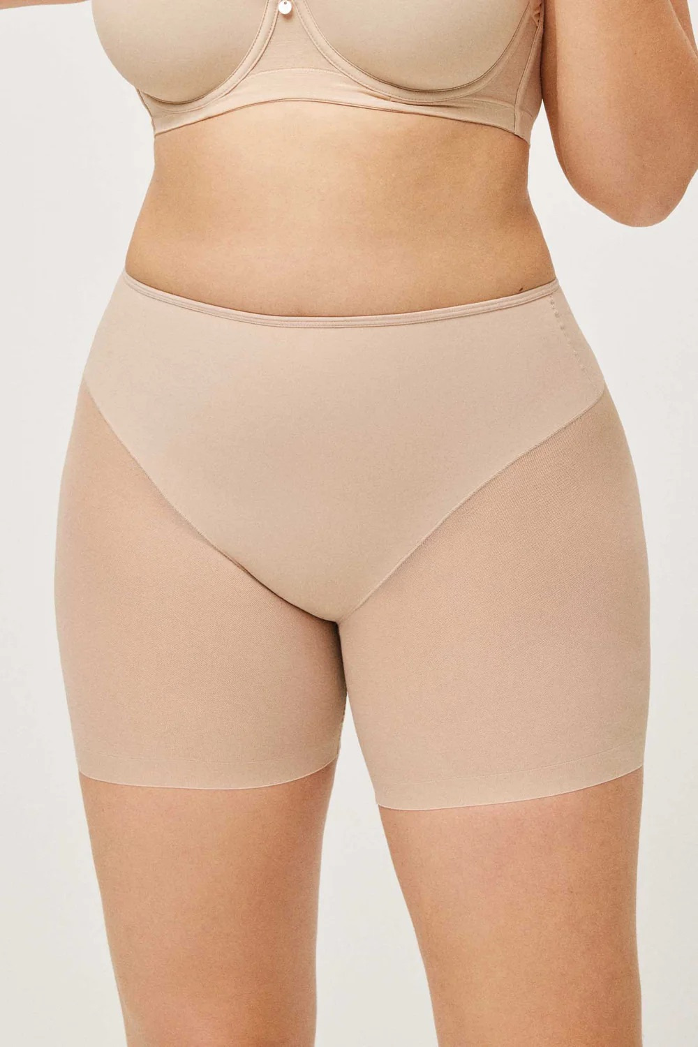 Ysabel Mora formuojantys lazeriu kirpti apsauginiai šortukai nuo šlaunų trynimo ADEA NUDE M-XXL desire.lt