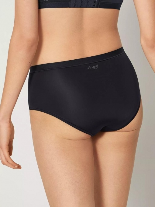 Klasikinio kirpimo Sloggi moteriškos kelnaitės WOW Comfort 2.0 aukštu liemeniu, juodos spalvos