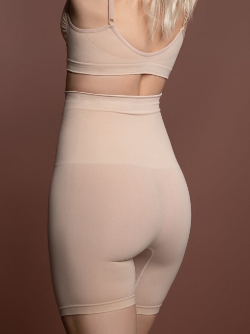 Vidutinės kompresijos besiūliai formuojantys šortukai, nude kūno spalvos