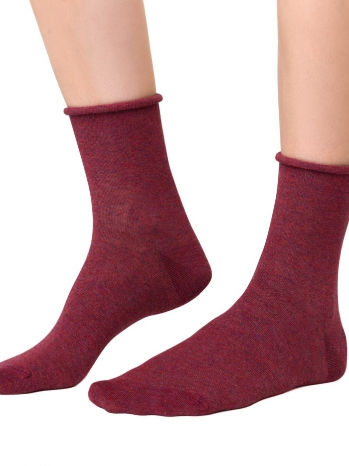 STEVEN kojinės su kašmyru, bordo spalvos