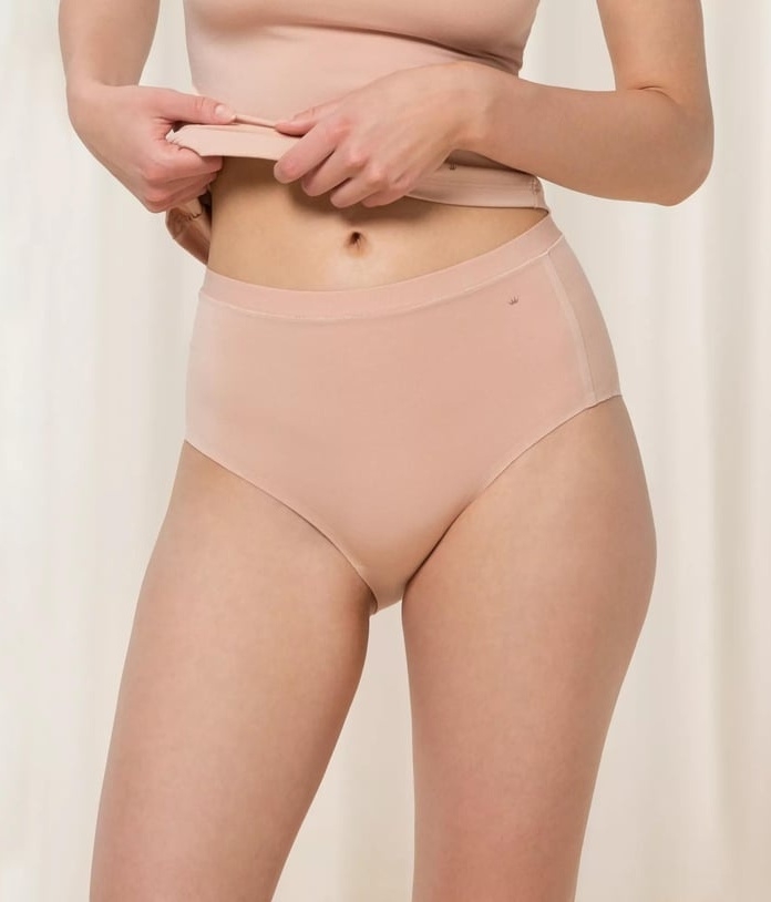 Triumph klasikinių 2 vnt. modalo kelnaičių rinkinys SMART NATURAL MAXI EX 2P NEUTRAL BEIGE