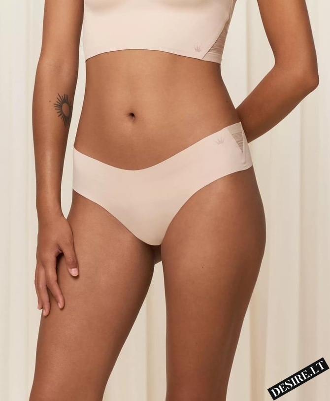 Besiūlės TRIUMPH tanga kelnaitės FLEX SMART HIGHLEG BRAZILIAN EX SOFT PRALINE