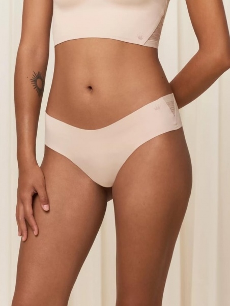 Besiūlės TRIUMPH tanga kelnaitės FLEX SMART HIGHLEG BRAZILIAN EX SOFT PRALINE