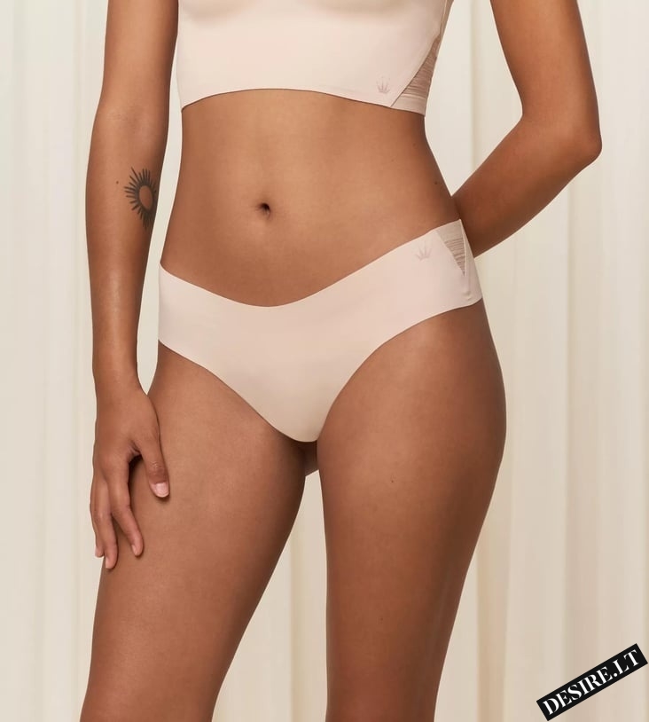 Besiūlės TRIUMPH tanga kelnaitės FLEX SMART HIGHLEG BRAZILIAN EX SOFT PRALINE