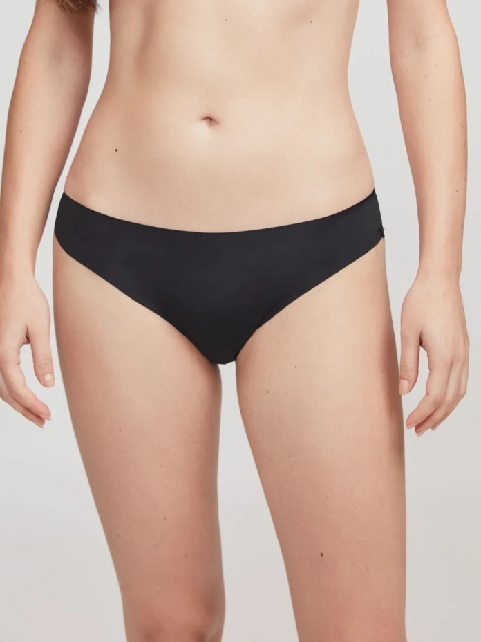 Lazeriu kirptos Gisela braziliškos kelnaitės LACE BLACK 1/0226