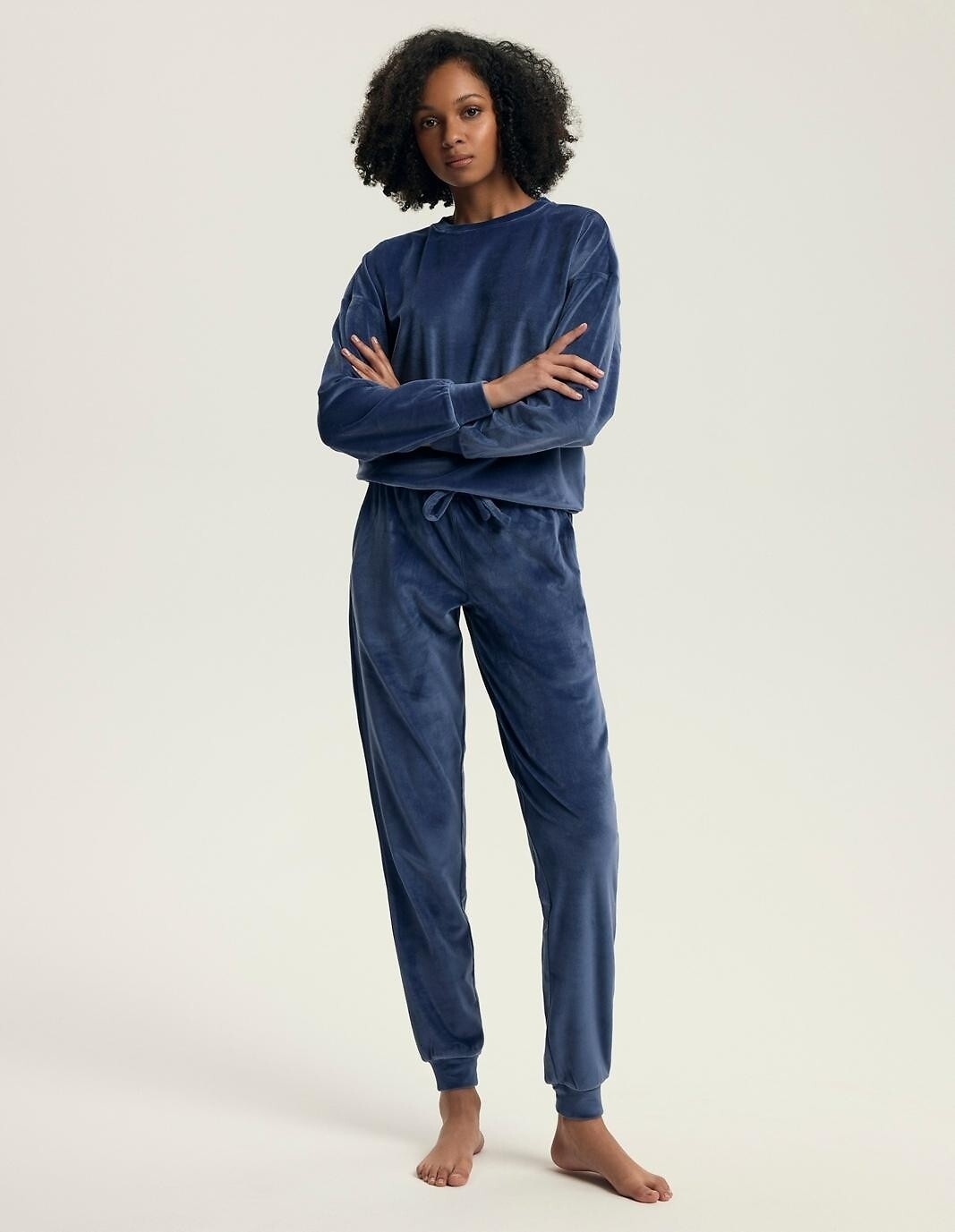 Henderson Ladies ilga veliūrinė pižama - namų rūbas DELANIE BLUE 43722